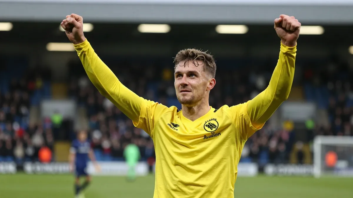 Burton Albion lead Leicester City 2-1 after Oliver Skipp was sent off in a dramatic League One match covered by AOL